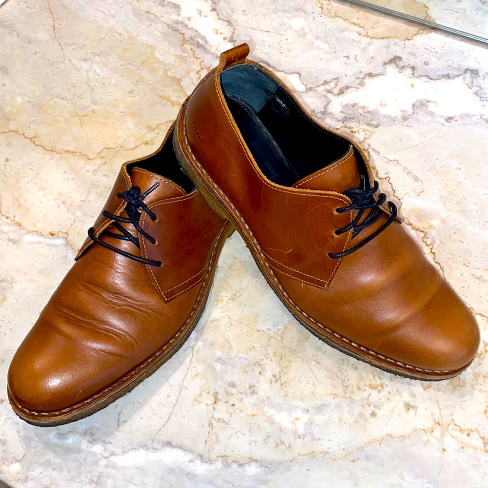 AMI Paris Men’s Handmade Gum Sole Oxford Shoes. Like New Condition.